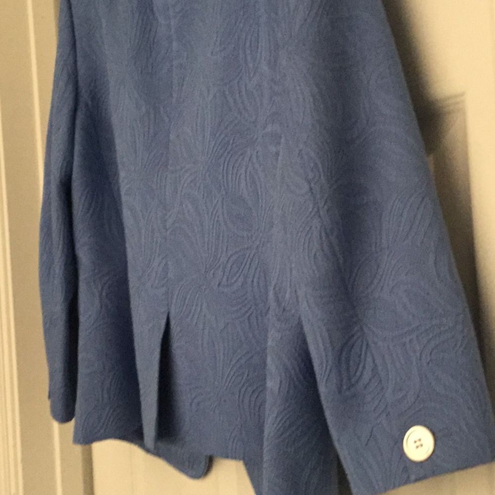Jacket - Picture 4 of 8